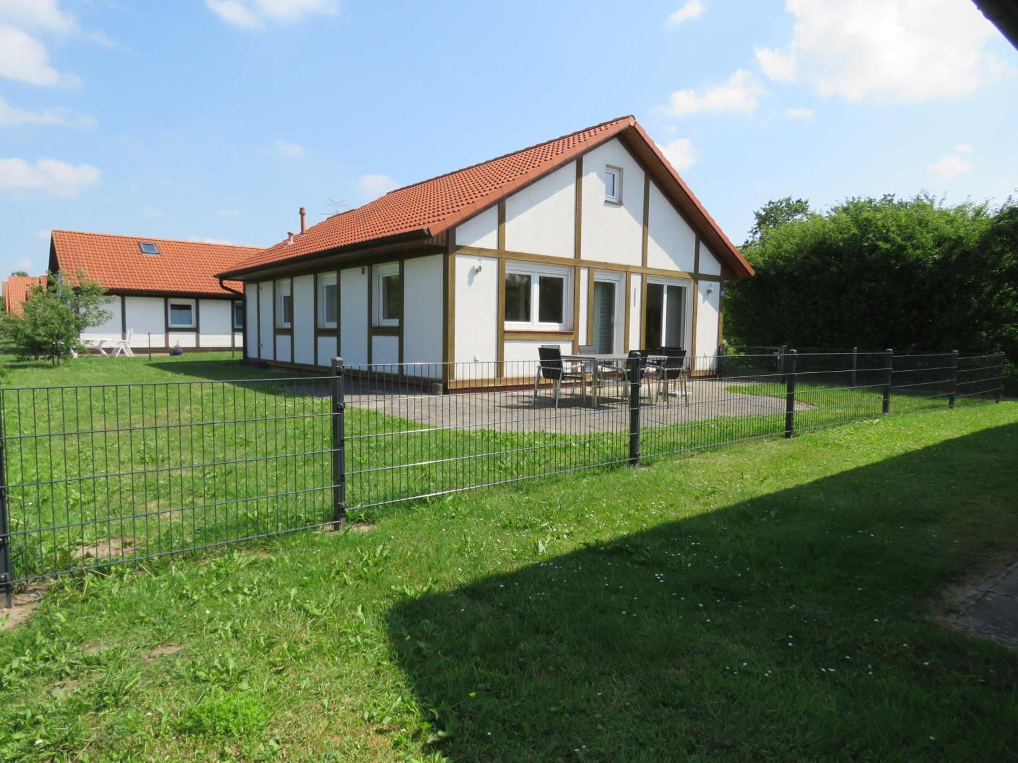 Ferienhaus Kogge Im Feriendorf Alt Bachenbrock Exterior photo